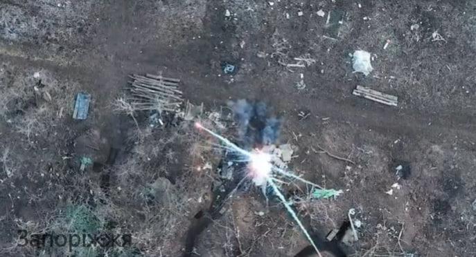 ВСУ ударили с дрона по складу боеприпасов оккупантов в Запорожской области. ВИДЕО