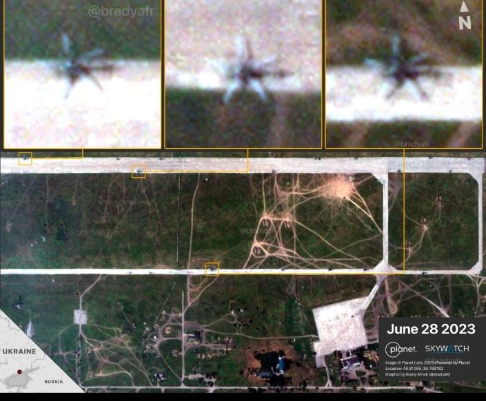 Появились спутниковые снимки аэропорта в Бердянске, где были прилёты