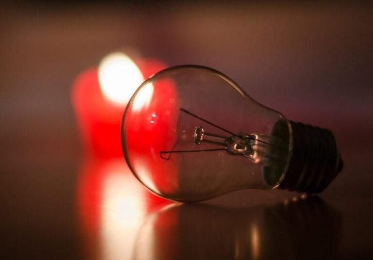 Уряд ухвалив тариф на електроенергію до 31 травня: яким він буде