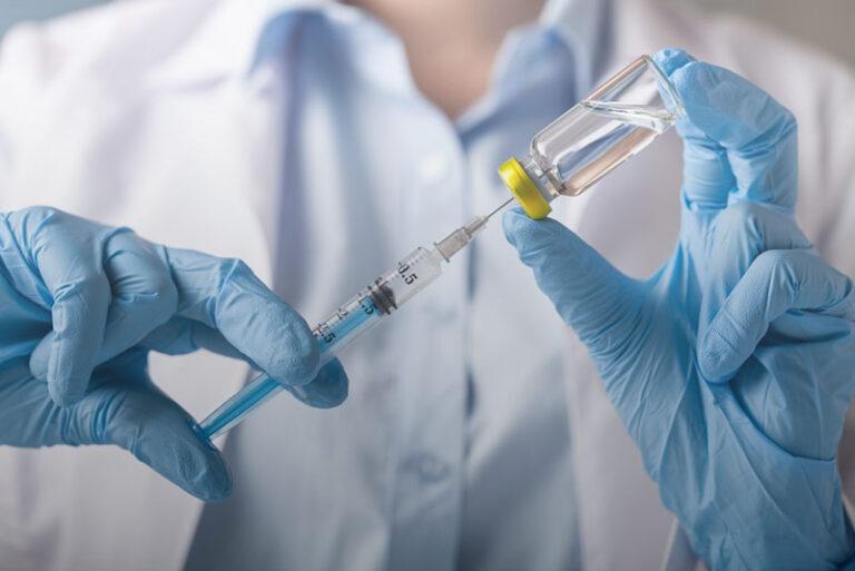 В Запорожье началась вакцинация против гриппа – адреса