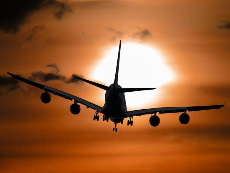 SkyUp открыл рейсы из Запорожья на Кипр