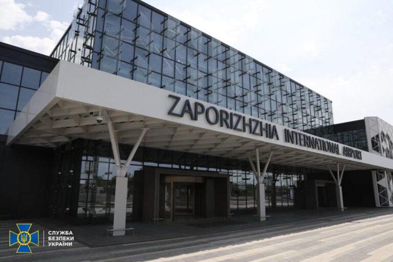 Руководство аэропорта Запорожья пыталось скрыть некачественный ремонт взлетной полосы