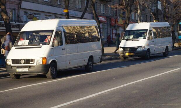 Общественный транспорт в Запорожье сегодня будет работать до 20:00