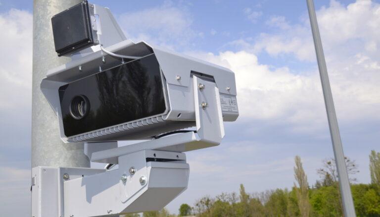 Две новых камеры контроля скорости установят на дорогах Запорожской области: где их установят
