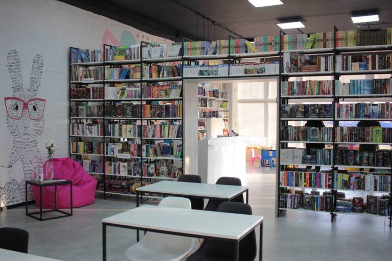Библиотека нового формата открылась в Хортицком районе Запорожья (ФОТО)