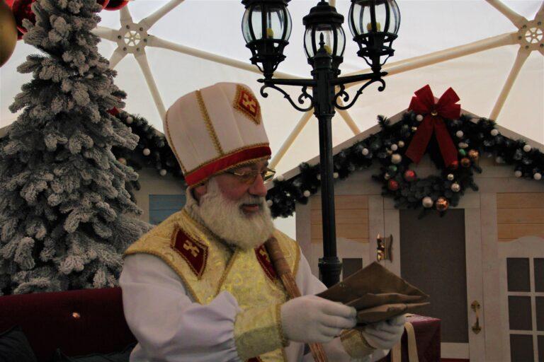 Святой Николай в Запорожье будет принимать посетителей в новогодние праздники: расписание