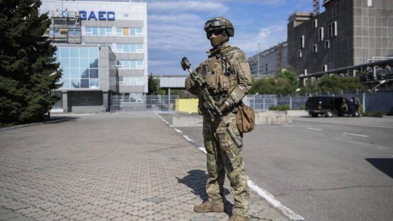 Российские военные прячутся в подвалах Запорожской АЭС, – Энергоатом