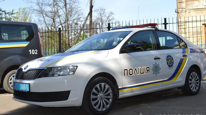 Полицейские разоблачили серийного мошенника в Запорожье. ФОТО