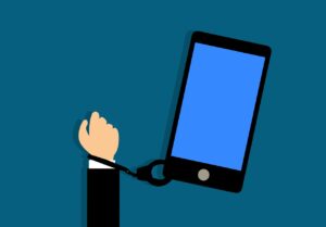 С заместителя главы Запорожского облсовета сняли электронные браслеты