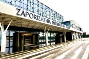 Оккупанты нанесли ракетный удар в район Запорожского аэропорта