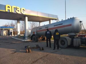 В Запорожской области демонтировали две АГЗС, работающие без документов