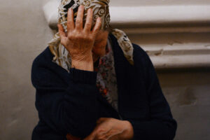 Суд оштрафовал запорожца за домашнее насилие над матерью