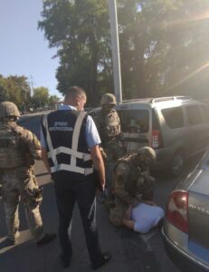 Полицейский заказал убийство у «киллера»: подробности задержания