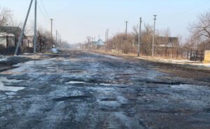 Видео дня: водителей шокировало состояние трассы Запорожье-Марганец