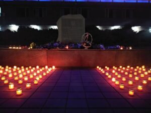 «Наш народ – це дар божий»: запоріжці вшанували пам’ять Героїв небесної сотні