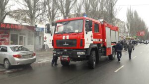 В Мелитополе на проспекте сгорели торговые киоски, – фото