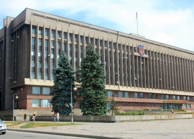 Группа депутатов от «Слуги народа» выступила против губернатора Виталия Туринка