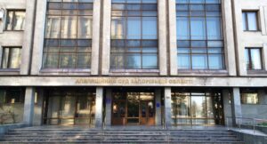 Апелляционный суд не изменил приговор члену объединения “Помощь Запорожья”, где насильно удерживали людей 