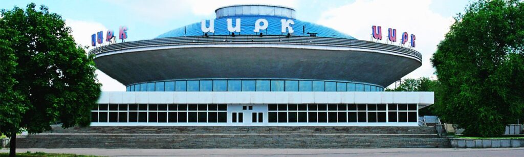 v-zaporozhe-snyali-vse-predstavleniya-v-tsirke