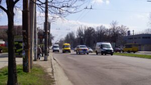 В Запорожской области для подвоза медиков в больницы работают дополнительные маршруты