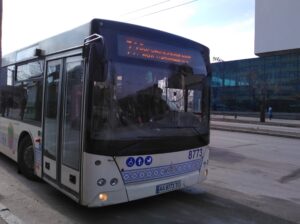 В Запорожье для сотрудников предприятий и заводов должны организовать дополнительный транспорт на время карантина