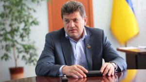 В полиции на  Владимира Буряка открыли уголовное дело из-за отказа прекращать работу общественного транспорта
