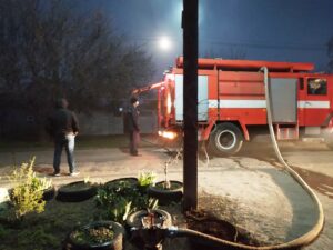 В Мелитополе загорелся дом в частном секторе: погиб 55-летний мужчина