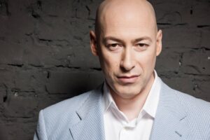 Гордон взял интервью у экс-главаря террористов «ДНР» Гиркина-Стрелкова (ВИДЕО)