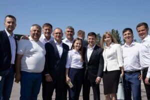 Новый запорожский губернатор судится с запорожским нардепом из-за долга, – оба из партии “Слуга народа”