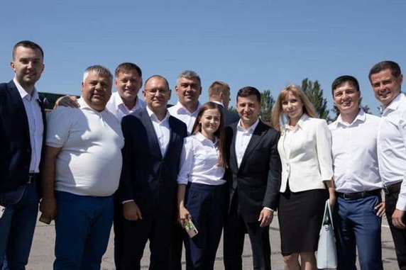 Novyy zaporozhskiy gubernator suditsya s zaporozhskim nardepom iz-za dolga, - oba iz partii "Sluga naroda"