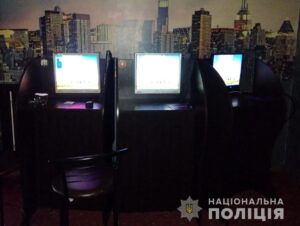 В Запорожье нелегально работали три азартных заведения, – фото