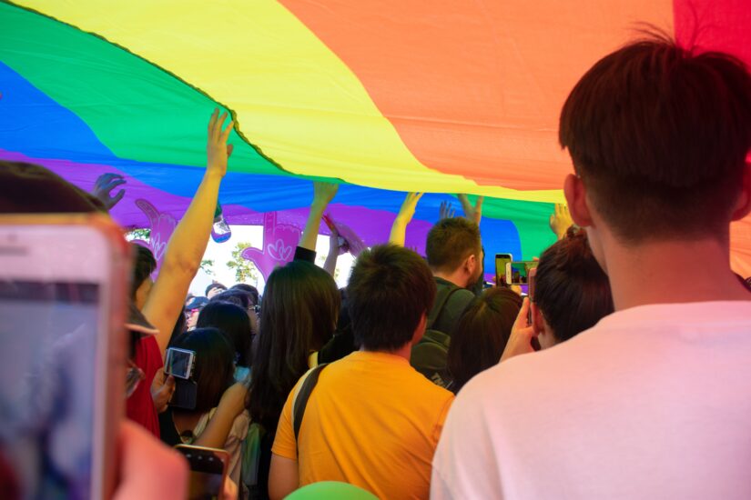 lgbt gey lesbi zaporozh'ye parad