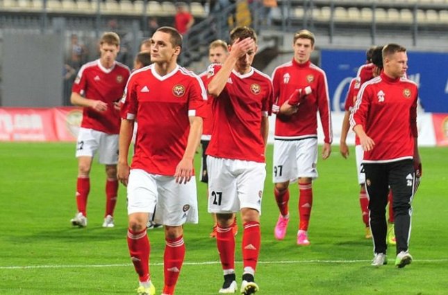 Kolichestvo infitsirovannykh koronavirusom v zaporozhskom "Metallurge" vyroslo do 13 chelovek