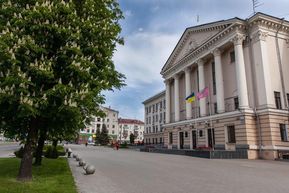 В Запорожье 28 декабря продолжится внеочередная сессия городского совета