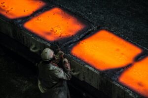 Сегодня в Запорожье отмечают День металлурга