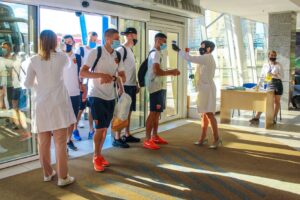 У футболистов запорожского Металлурга обнаружили коронавирус
