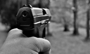 В Бердянске российский военный расстрелял местного жителя