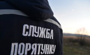 В Приазовском районе вблизи базы отдыха спасли отдыхающего 