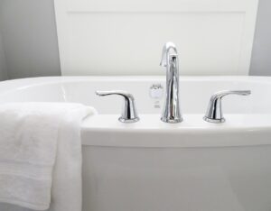 В Запорожье потребителям отключили холодную воду