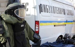 Вчера пациент психбольницы в Запорожье “заминировал” ДнепроГЭС и требовал 1 млр долларов