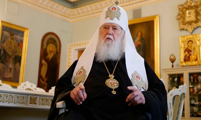 Patriarkh Filaret zarazilsya koronavirusom