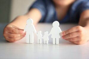 В Запорожской области семьи за год усыновили 52 ребенка