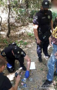В Запорожье патрульные задержали наркосбытчика