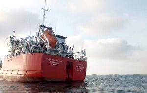 В Азовском море загорелся и взорвался российский танкер