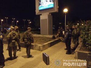 В Запорожье неизвестный стрелял в 27-летнюю девушку
