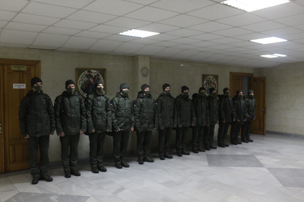 Ряды запорожских нацгвардейцев пополнили призывники из других областей