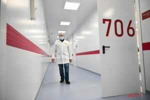 Коронавирус в Запорожской области: 865 новых больных за сутки, из них 40 врачей