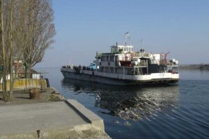 В Запорожской области заканчивается паромная переправа