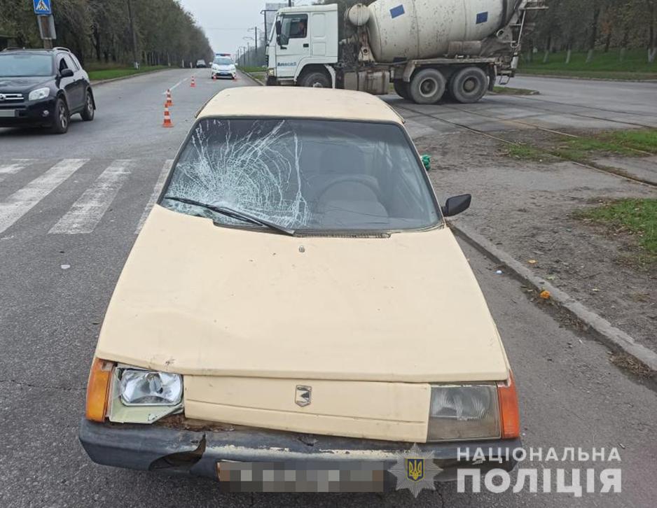 В Запорожье сбили насмерть пешехода: полиция ищет свидетелей