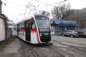 Власть Запорожья отказывается вернуть льготный проезд для пенсионеров